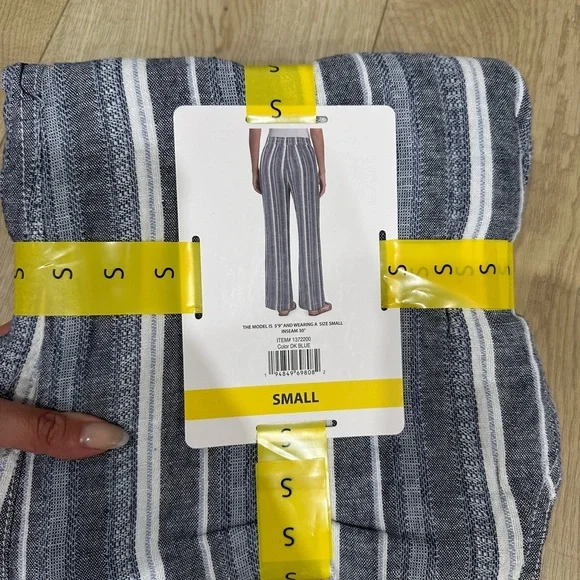 BRIGGS linen drawstring trousers, size Small. Both are brand new and never worn - Picture 2 of 11